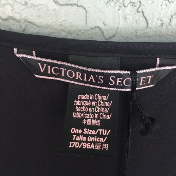 Victoria’s Secret Black Robe NWT LOVE One Size - Picture 14 of 14